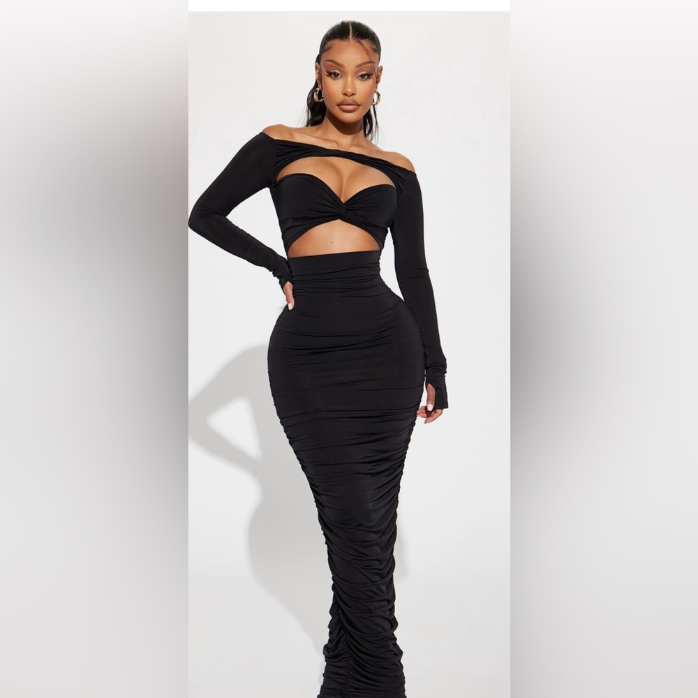 Fashion Nova Black Long Sleeve Cut-Out Dress